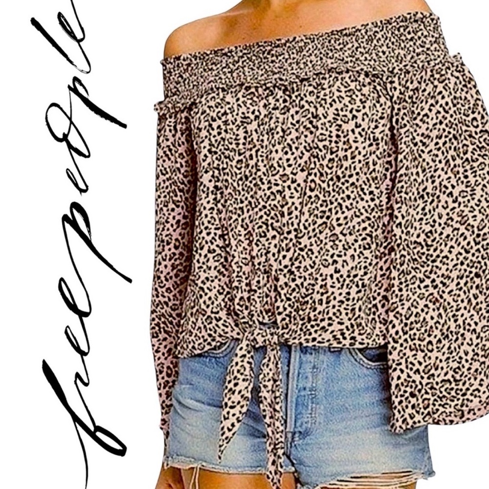 ⭐️FREE PEOPLE LEOPARD PRINT TIE FRONT BLOUSE⭐️